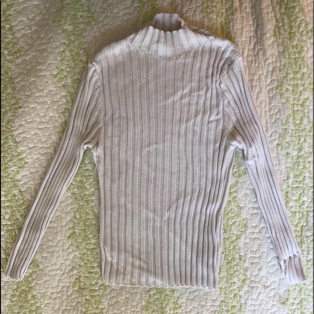 Form Fitting Crop Top